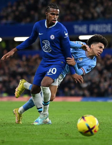 更是对湖人 更是对湖人