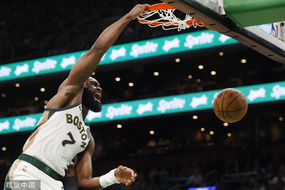 靠替补身份 靠替补身份